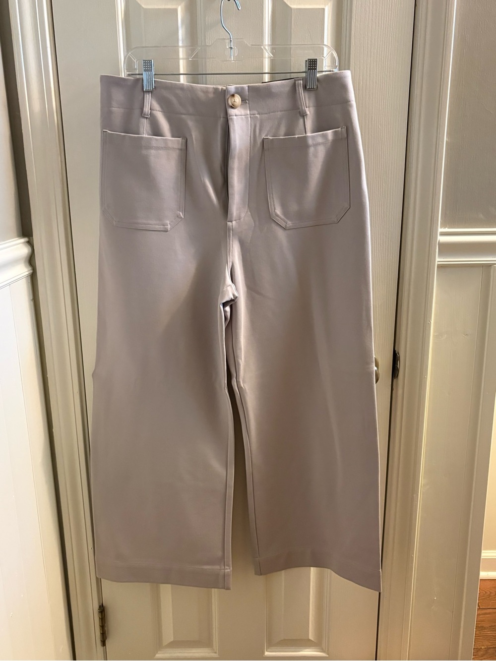 Jones New York Wide-Leg High-Rise Pants in Light Gray